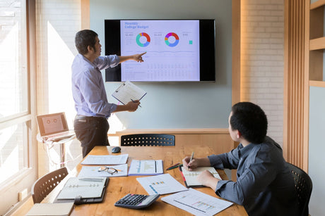 How to Use Your Computer Monitor as a TV - Mount-It! How to Use Your Computer Monitor as a TV - Mount-It!