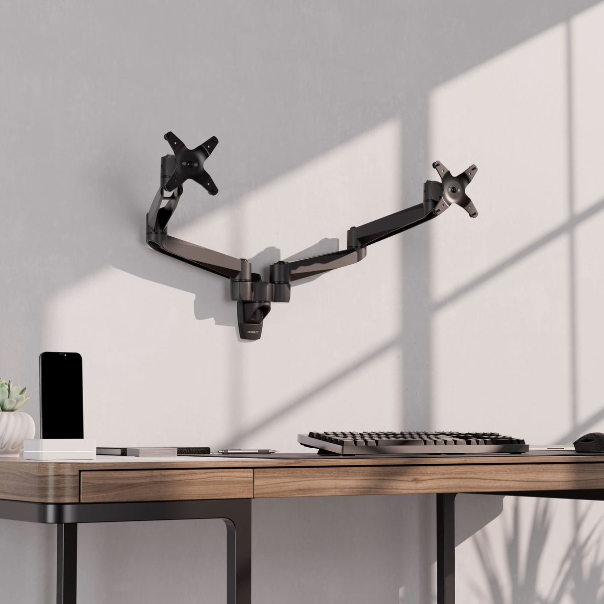 Full Motion Dual Monitor Wall Mount Monitor Mount - CLiX Series Full Motion Dual Monitor Wall Mount - Mount-It! -