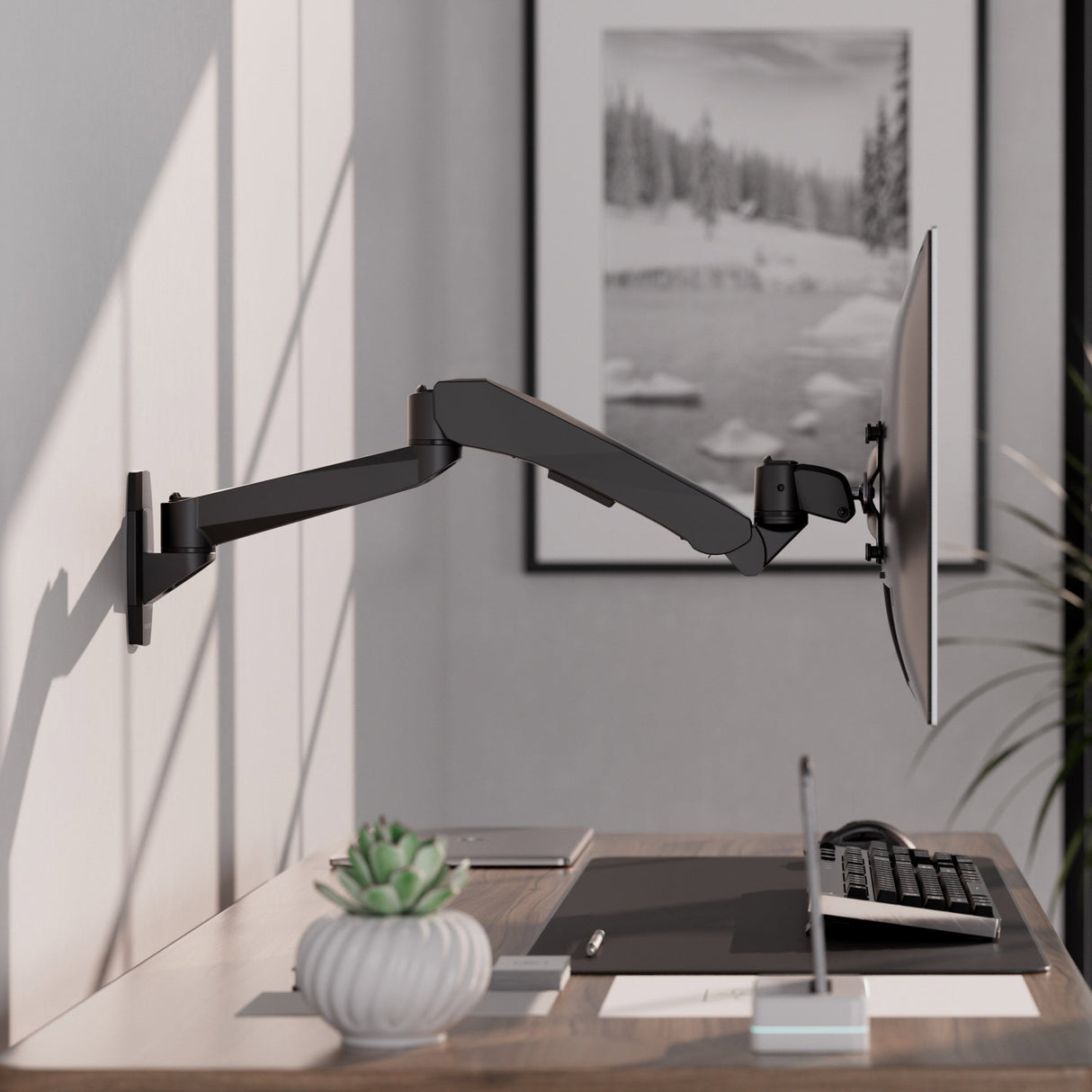 Full Motion Single Monitor Wall Mount with Gas Spring Arm Monitor Mount - CLiX Series Full Motion Single Monitor Wall Mount with Gas Spring Arm - Mount-It! -