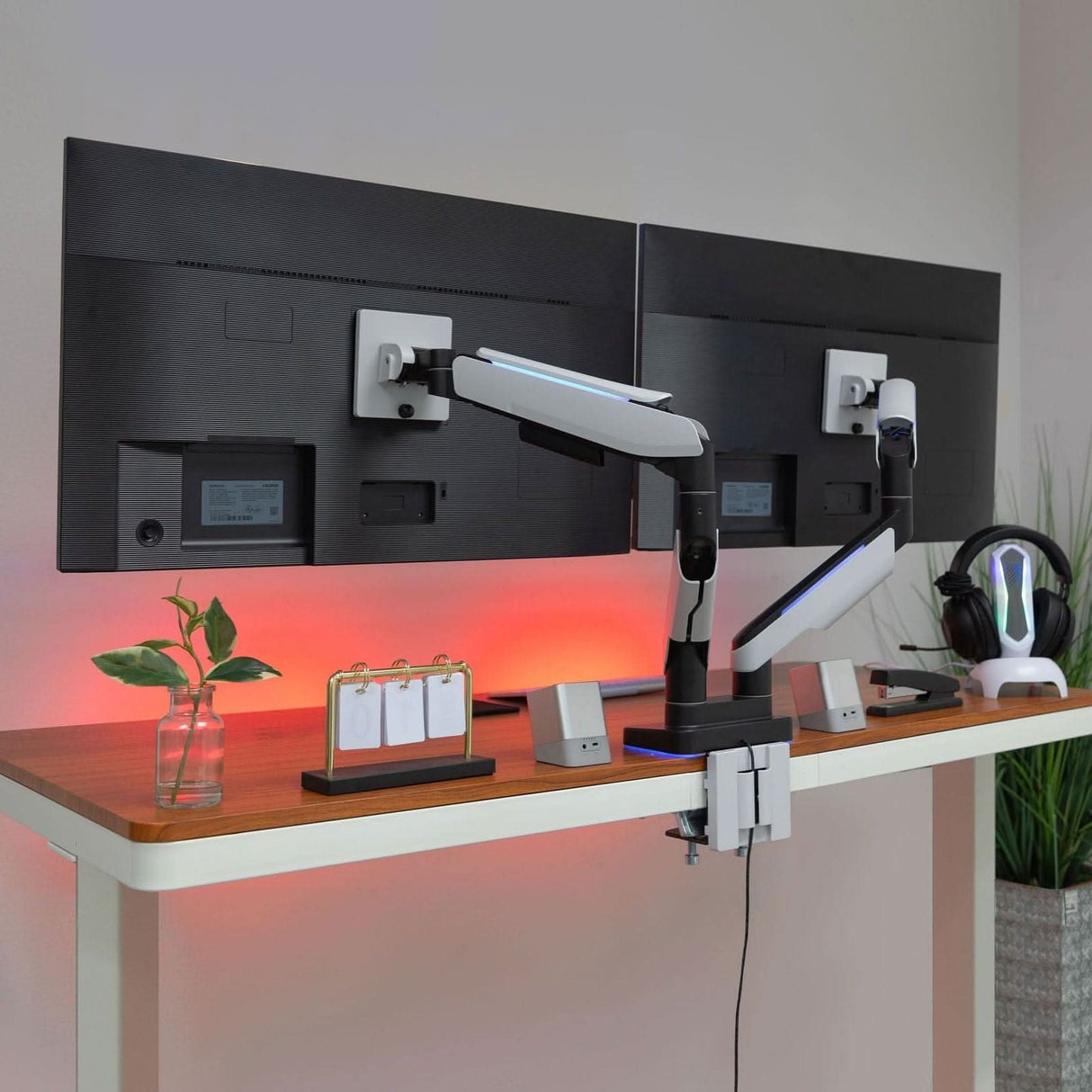 Heavy Duty Dual Monitor Arm For Screens Up To 35" Monitor Mount - Heavy Duty Dual Monitor Arm For Screens Up To 35" - Mount-It! - MI-4882