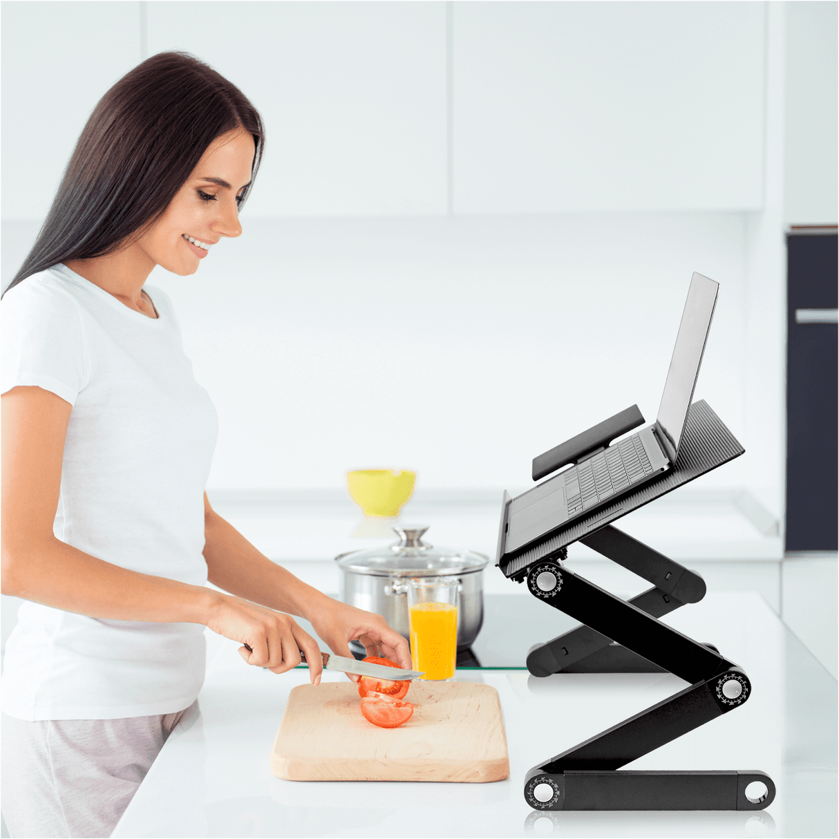 Laptop Tray w/ Cooling Fan & Mouse Pad Laptop Stand - Laptop Tray w/ Cooling Fan & Mouse Pad - Mount-It! - MI-7211