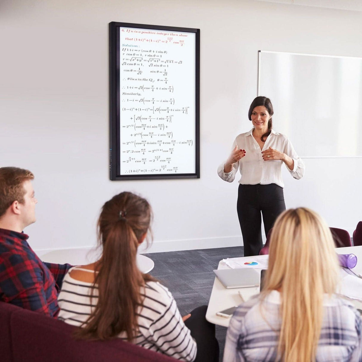 Rotating TV Wall Mount | 37" to 80" Screens TV Mount - Rotating TV Wall Mount | 37" to 80" Screens - Mount-It! - MI-387