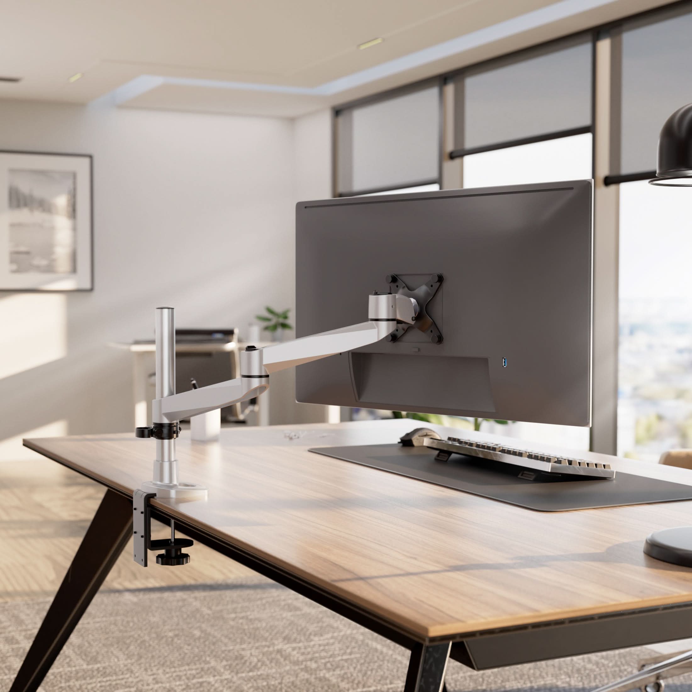 Full Motion Single Monitor Desk Mount – 13–32